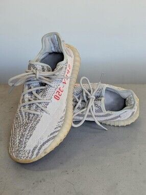 Adidas Yeezy Boost 350 V2 Blue Tint Sneakers Men’s 11 Gray White B37571